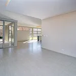 Rent 4 bedroom house of 1068 m² in Bedfordview