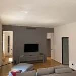 Rent 6 bedroom apartment of 140 m² in Milan