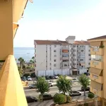 Alquilo 2 dormitorio apartamento de 80 m² en Rincón de la Victoria (Avda mediterráneo)