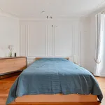 Appartement de 500 m² avec 1 chambre(s) en location à Paris