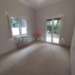 Rent 2 bedroom apartment of 90 m² in Nea Erythrea