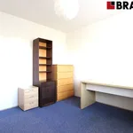 Pronajměte si 4 ložnic/e byt o rozloze 87 m² v Brno