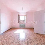 Rent 5 bedroom apartment of 122 m² in Venezia