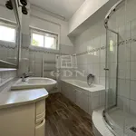 Rent 3 bedroom apartment of 110 m² in Székesfehérvár