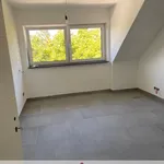 Helle 2-Zimmer-Dachgeschosswohnung in sanierten Altbau!