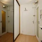 Rent 1 bedroom apartment of 28 m² in Prague