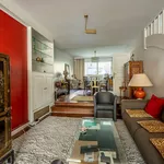 Rent 1 bedroom apartment of 220 m² in Paris