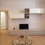 Rent 1 bedroom apartment of 70 m² in Florence