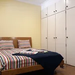 Rent 1 bedroom apartment in Porto