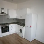 Rent 2 bedroom apartment in Leeds