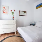 Rent 3 bedroom apartment of 60 m² in Lisbon