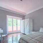 Rent 11 bedroom apartment in Lisbon