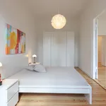 Miete 2 Schlafzimmer wohnung von 65 m² in Berlin