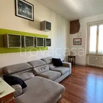 Rent 3 bedroom apartment of 101 m² in Milano