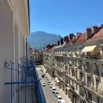 Rent 1 bedroom apartment of 31 m² in Grenoble