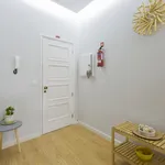 Rent 1 bedroom apartment in Porto