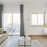 Rent 3 bedroom apartment of 75 m² in Lisboa