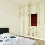 Rent 2 bedroom apartment in Neuilly-sur-Seine