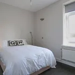 Rent 2 bedroom apartment of 915 m² in Dublin