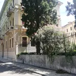 Rent 5 bedroom apartment of 143 m² in Verona