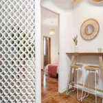 Rent a room of 140 m² in Madrid