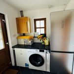 Rent 3 bedroom flat in Wales