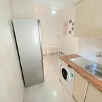 Rent 4 bedroom apartment in Seville