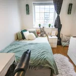 Rent 3 bedroom flat in East Of England