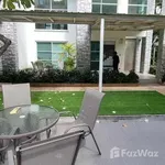 Rent 4 bedroom house of 400 m² in Bangkok