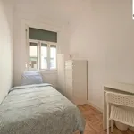 Rent 15 bedroom apartment in Lisbon