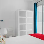 Rent a room in Barcellona