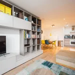 Rent 3 bedroom apartment of 1001 m² in London