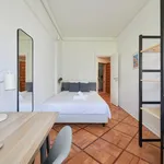 Rent 7 bedroom apartment in Lisbon