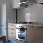 Rent 3 bedroom apartment of 100 m² in Campofelice di Roccella