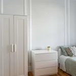 Rent a room in lisbon