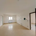 Rent 4 bedroom apartment of 125 m² in Volla