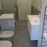 Rent 2 bedroom apartment of 65 m² in Milano