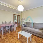 Rent 3 bedroom apartment of 78 m² in Oviedo