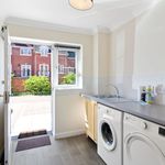 Rent 4 bedroom flat of 101 m² in Norwich