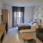 Rent 2 bedroom apartment of 25 m² in Málaga