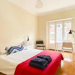 Rent a room in lisbon