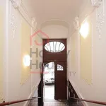 Rent 2 bedroom apartment of 80 m² in Prague