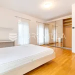 Rent 3 bedroom house of 200 m² in Zagreb