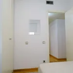 Rent a room of 90 m² in barcelona