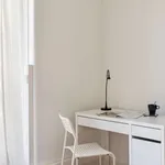 Rent a room in lisbon