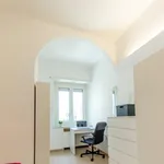 Rent 5 bedroom apartment in Turin