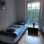 Miete 3 Schlafzimmer wohnung von 64 m² in Düsseldorf