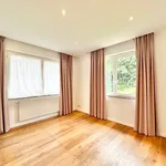 Huur 6 slaapkamer huis van 541 m² in Uccle