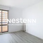 Rent 4 bedroom apartment of 82 m² in VILLEURBANNE