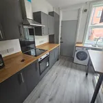 Rent 6 bedroom house in Leeds